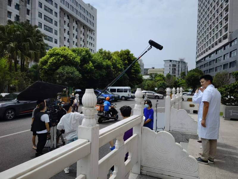乐山广告片拍摄公司低成本实现高规格制作的诀窍
